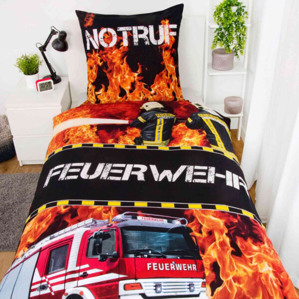 Young Collection Bettwäsche-Set 'Feuerwehr' - Gesamtaufnahme